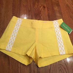 Lilly Pulitzer Liza Short in Sunglow Yellow