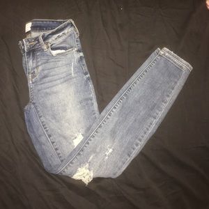 Size 24, Kendall + Kylie distressed jeans