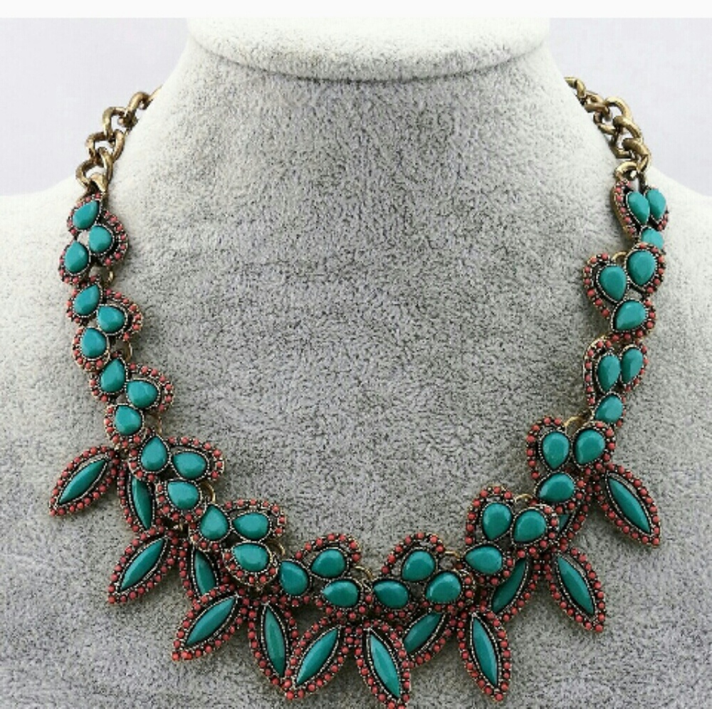 Sold out !!! Blue stone necklace