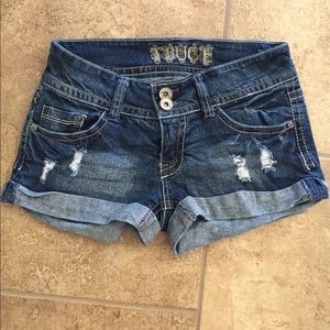 Truce Destroyed Jean Shorts Size 5