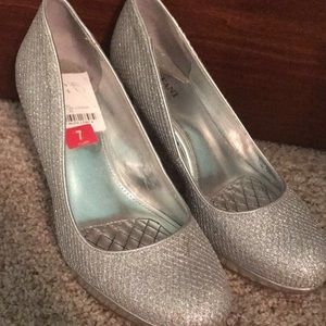 Alfani sparkly silver heels