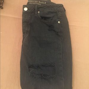 American Eagle tomgirl jeans