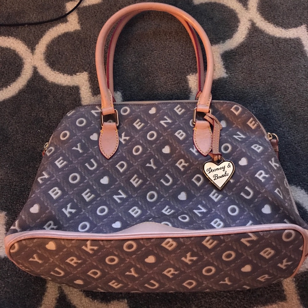 🌹DONATING SOON! Dooney & Bourke Dome Bag
