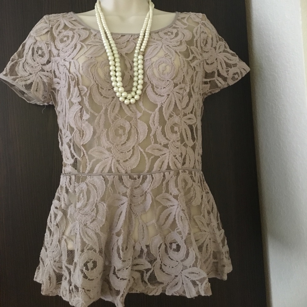 NWT - Peplum top