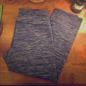 ❗️Weekend SALE❗️Cropped leggings size M