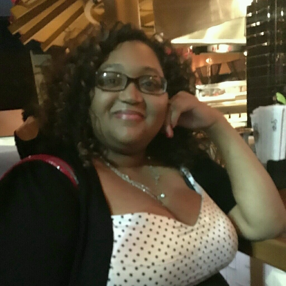 Meet your Posher, Cierra