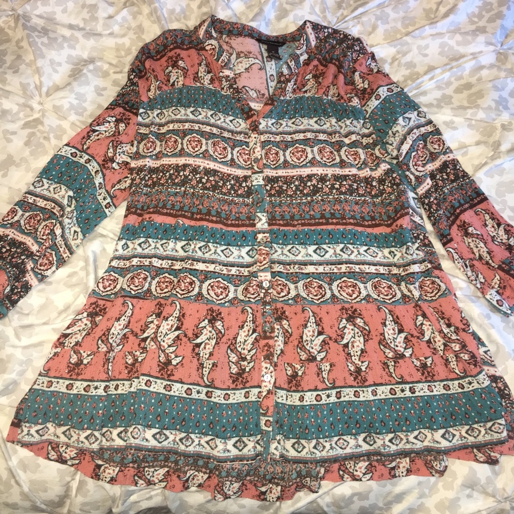 Vintage Patterned Button-Up Blouse