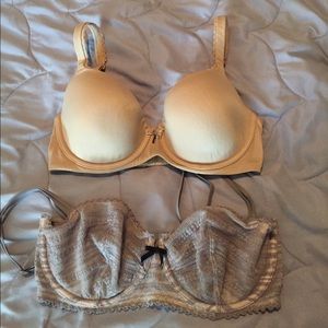 Victoria’s Secret bras size 32DD