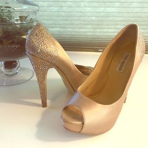 Steve Madden Peep Toe Satin Sparkly Platforms