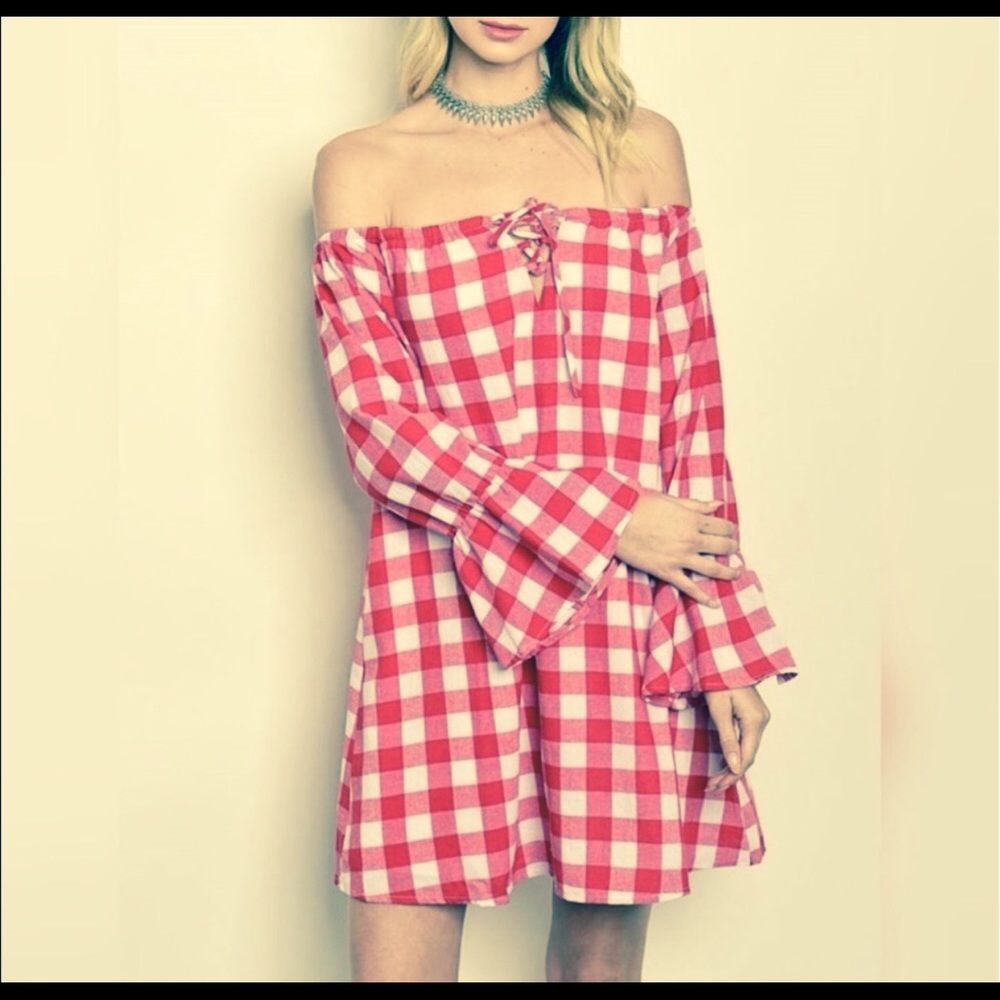 🍎LAST ONE- Red & White Gingham Dress MED Or LG 🍎 - Picture 2 of 3