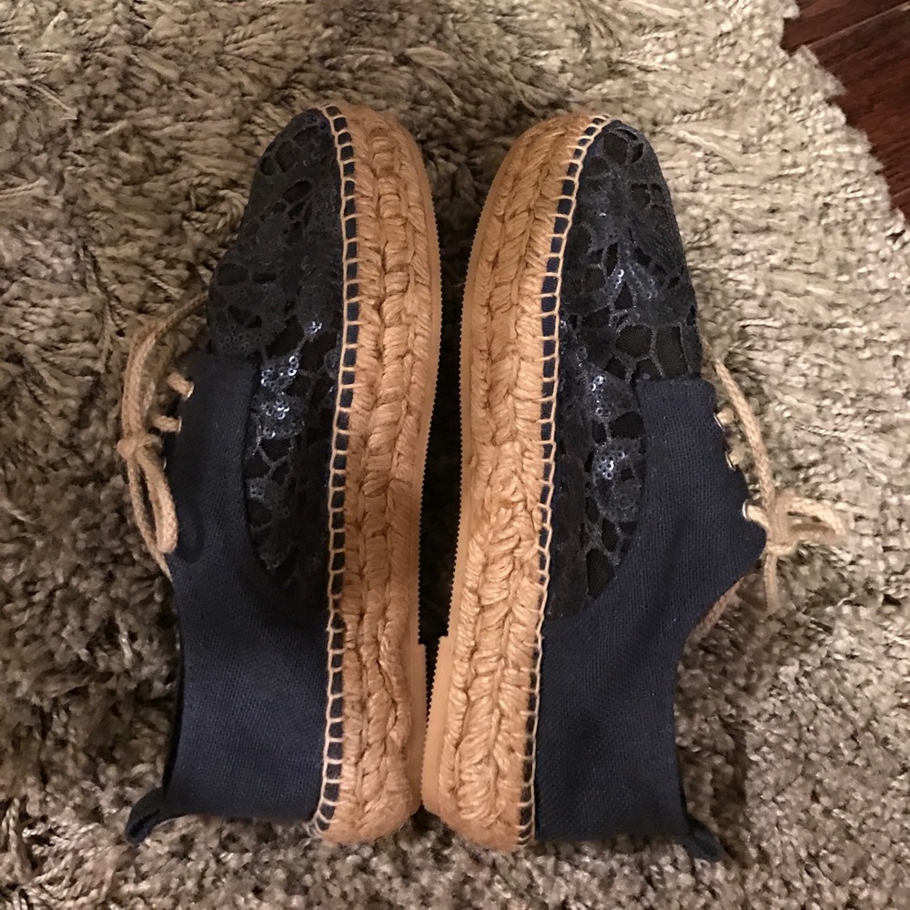 Espadrille flats