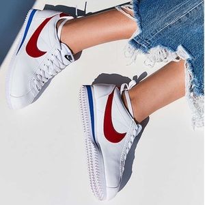 ISO Nike classic Cortez size 8 in women's