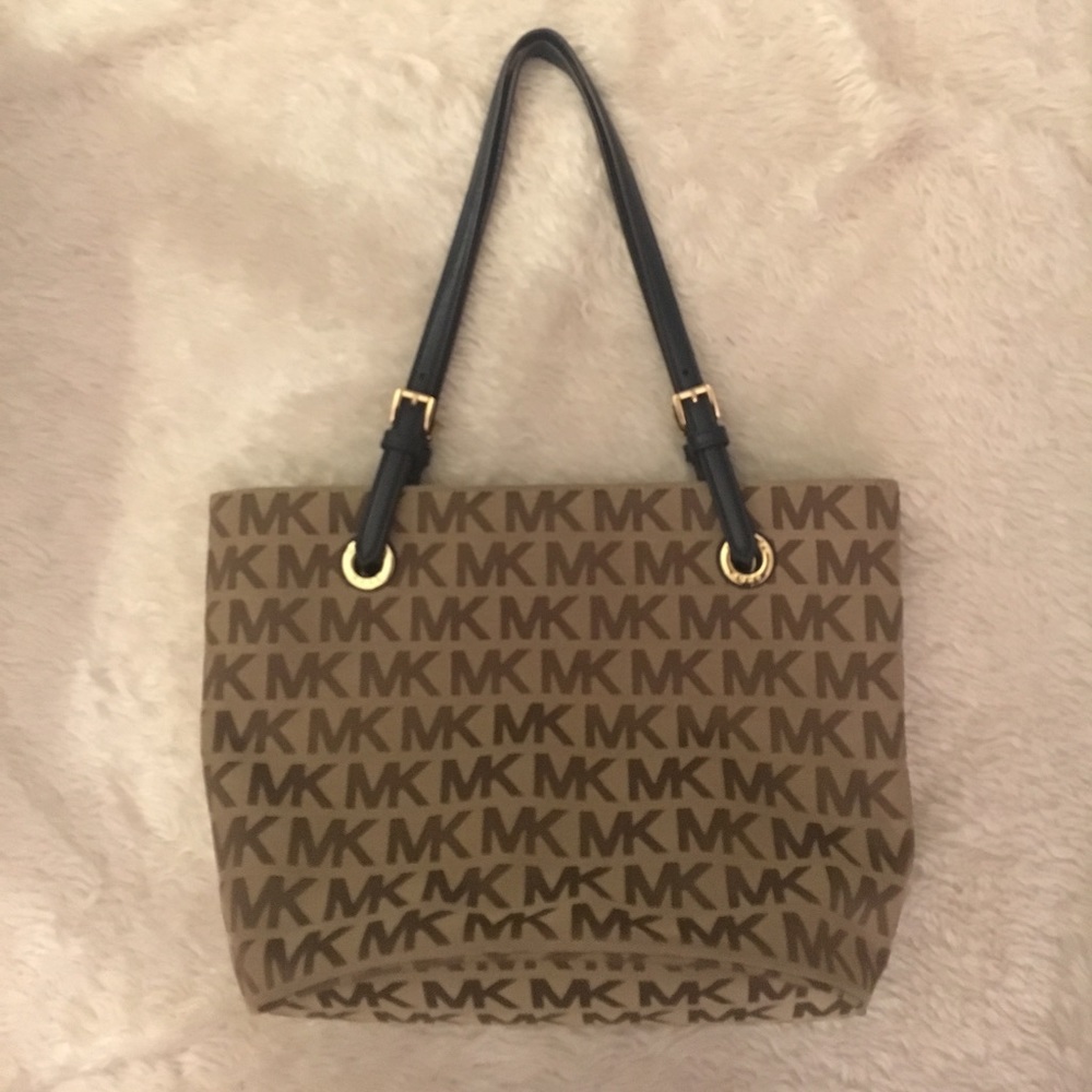 Michael Kors shoulder bag