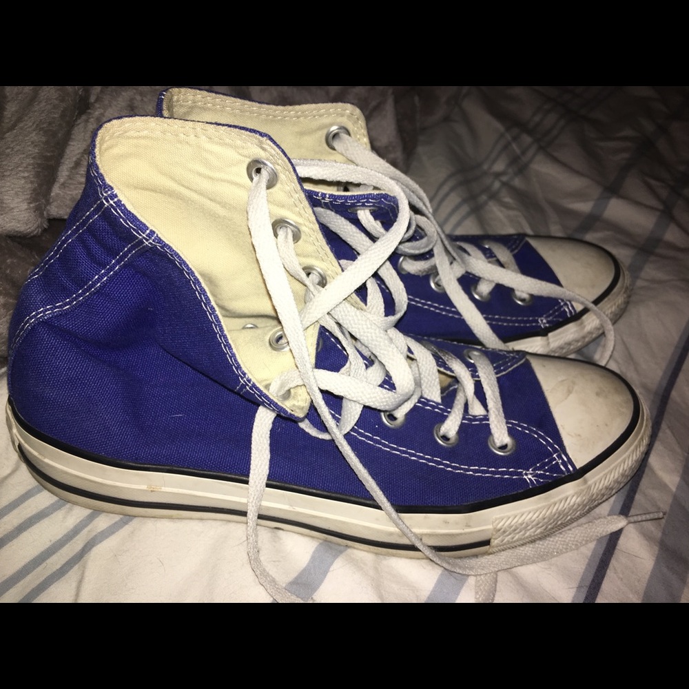 electric blue converse
