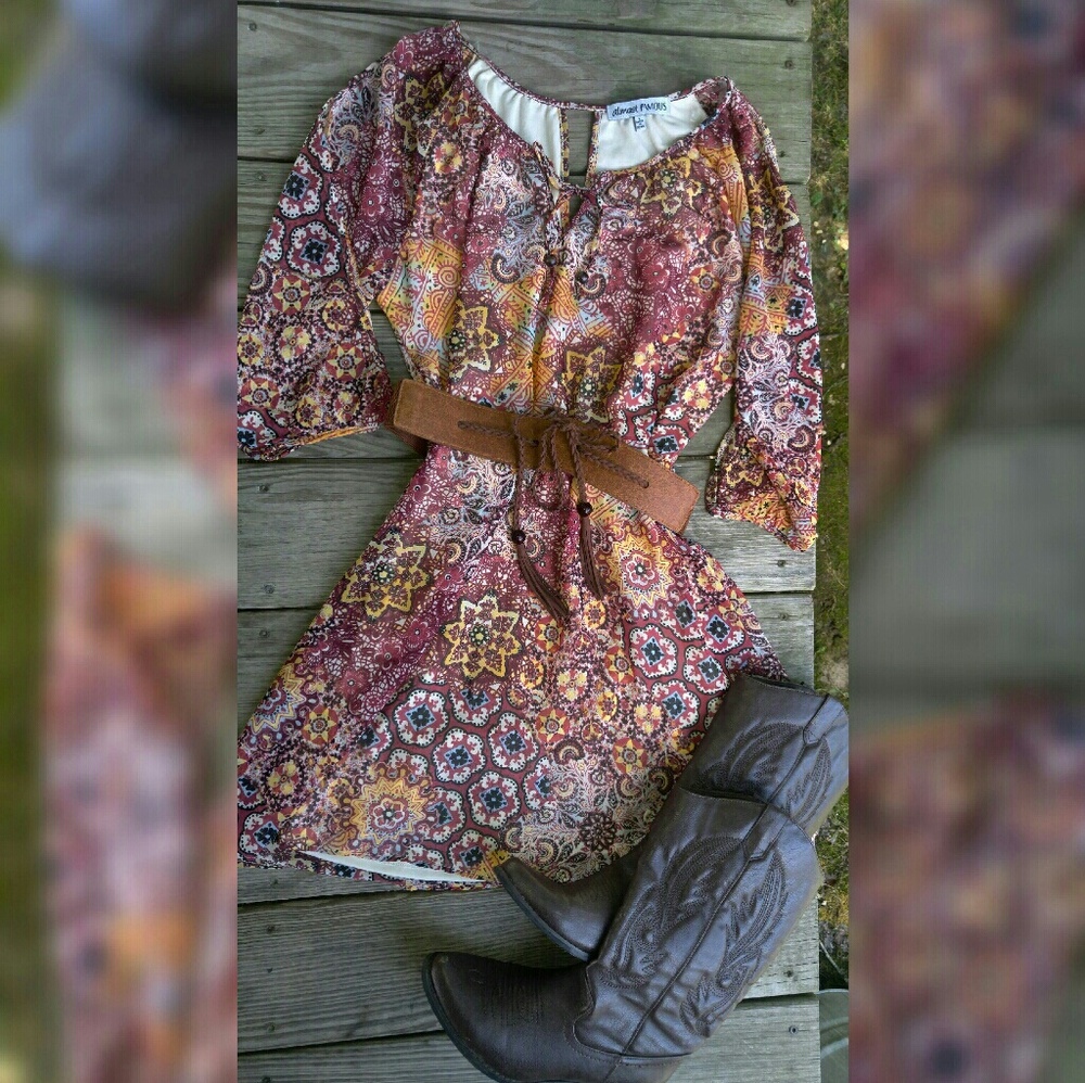 Almost Famous sz Large dress with belt.