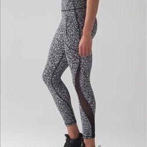 lululemon invigorate pant • size 6