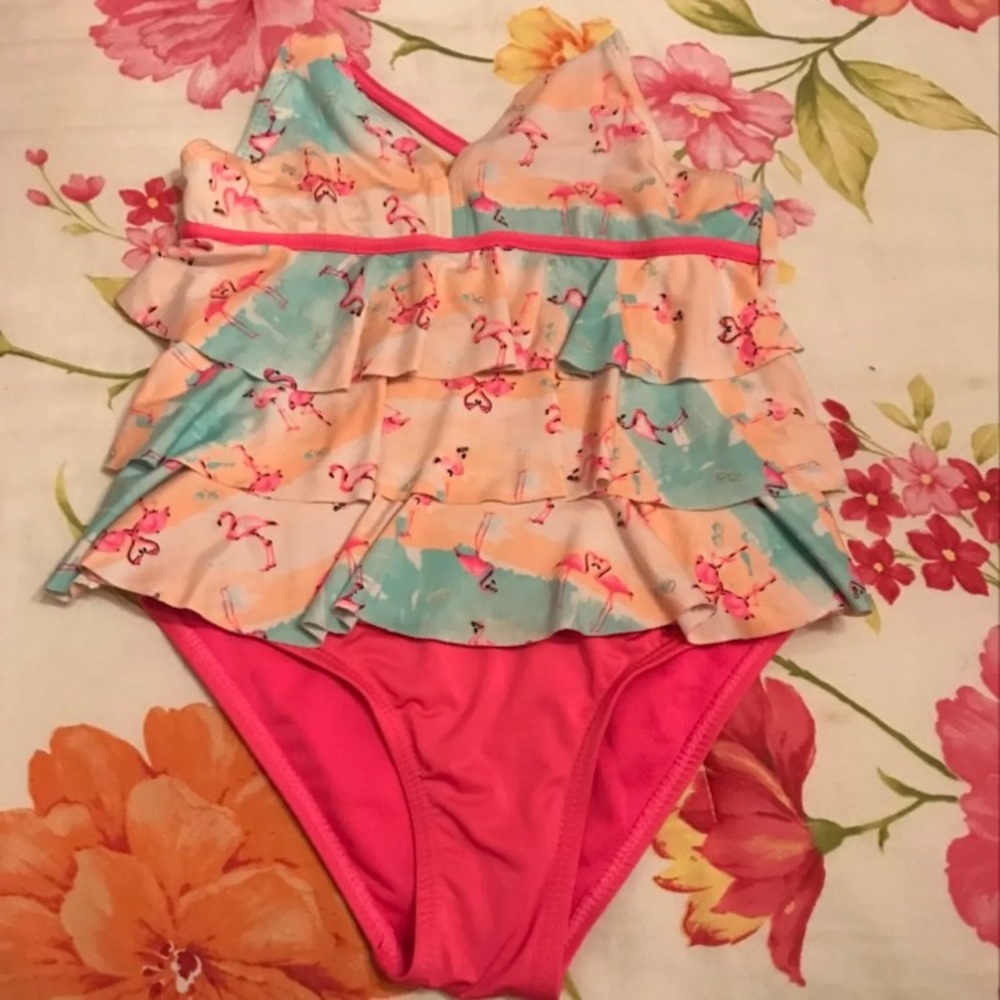 Girls size 7 tankini bathing suit