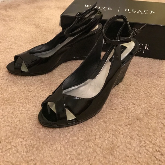 WHBM Wedges - Picture 2 of 7
