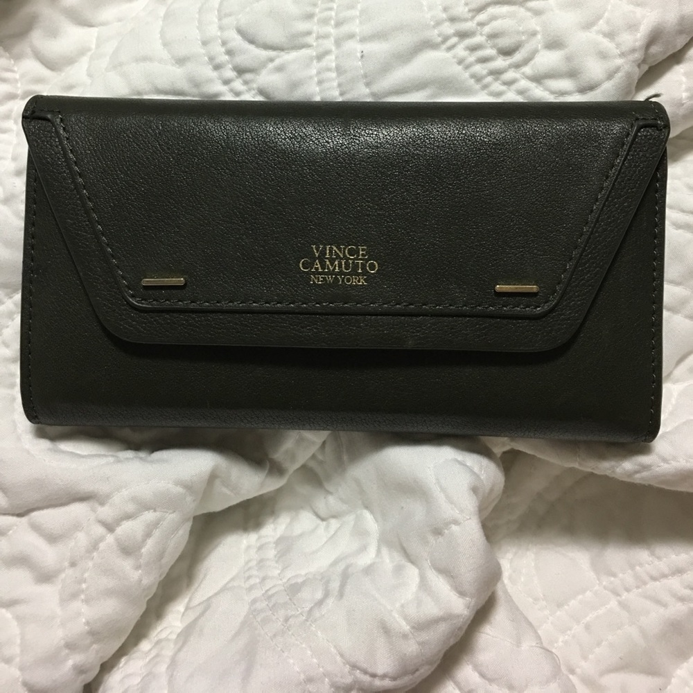 Vince Camuto Wallet