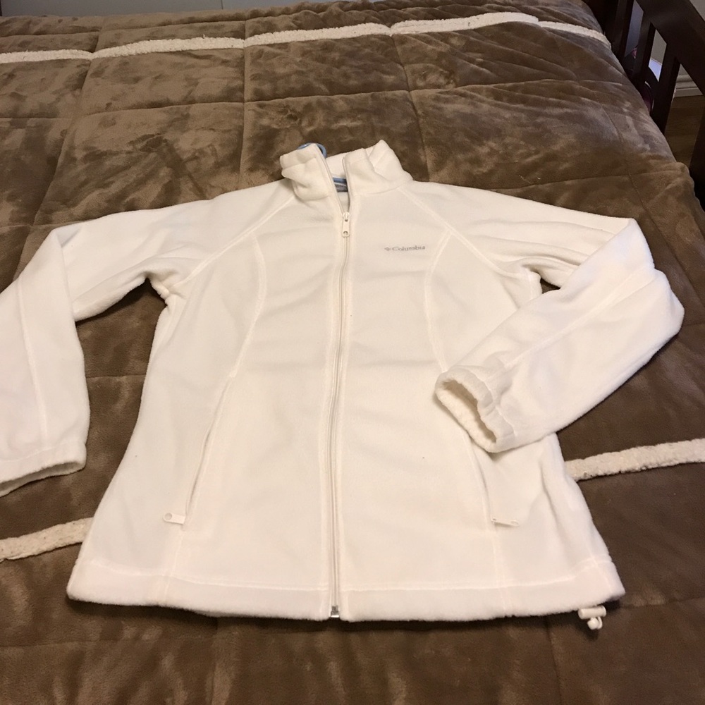 Columbia sports sweater size small
