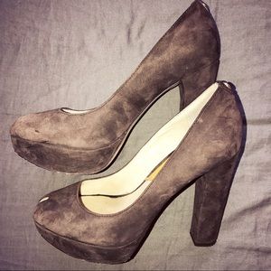Michael Kors Brown Suede Heel size 6