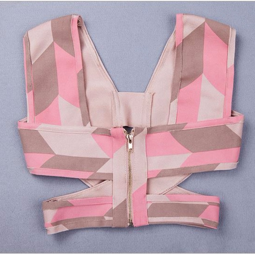 Gorgeous high quality crop top NWOT! - Picture 7 of 11