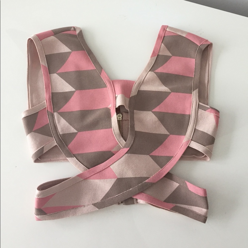 Gorgeous high quality crop top NWOT! - Picture 5 of 11
