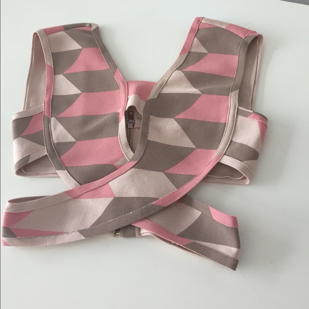 Gorgeous high quality crop top NWOT! - Picture 10 of 11