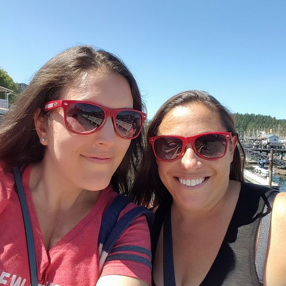 Meet your Posher, Amy - Picture 1 of 1