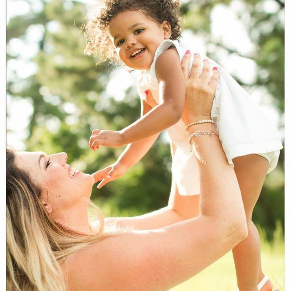 Meet your Posher, Jennifer - Picture 2 of 2