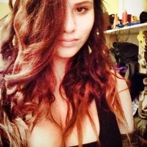 Meet your Posher, Jaye