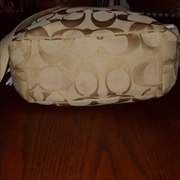 COACH Kyra Daisy Signature Backpack - Picture 2 of 4