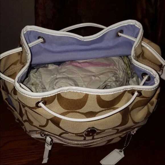 COACH Kyra Daisy Signature Backpack - Picture 3 of 4