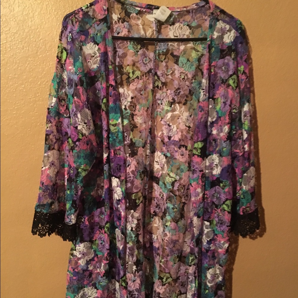 Crazy Train lace kimono