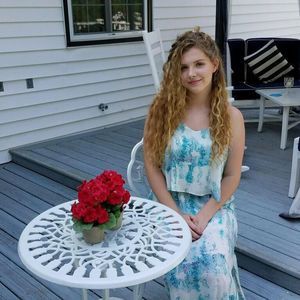 Meet your Posher, Meghan