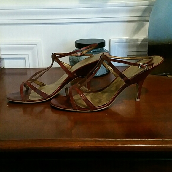 LEATHER MULTI STRAP HEEL - Picture 2 of 6