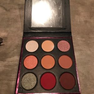 Makeup Geek Manny Muah Palette
