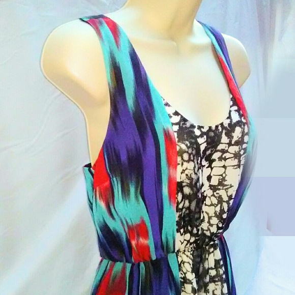 Staring at Stars Graphic Print Dress - Picture 3 of 5