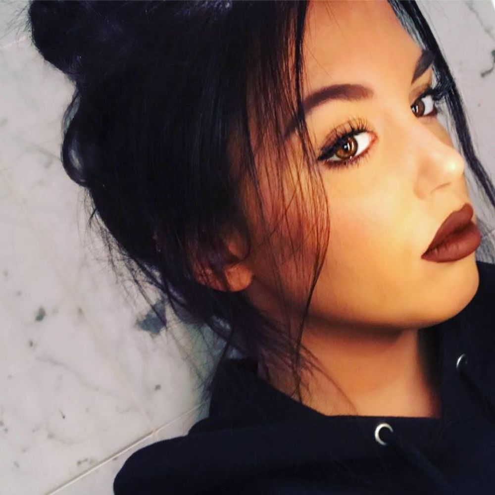 Meet your Posher, Faye