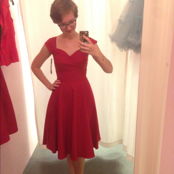 Meet your Posher, Gemma - Picture 4 of 7