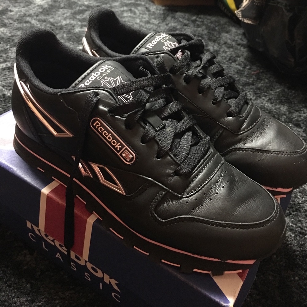 Reebok women's sneakers