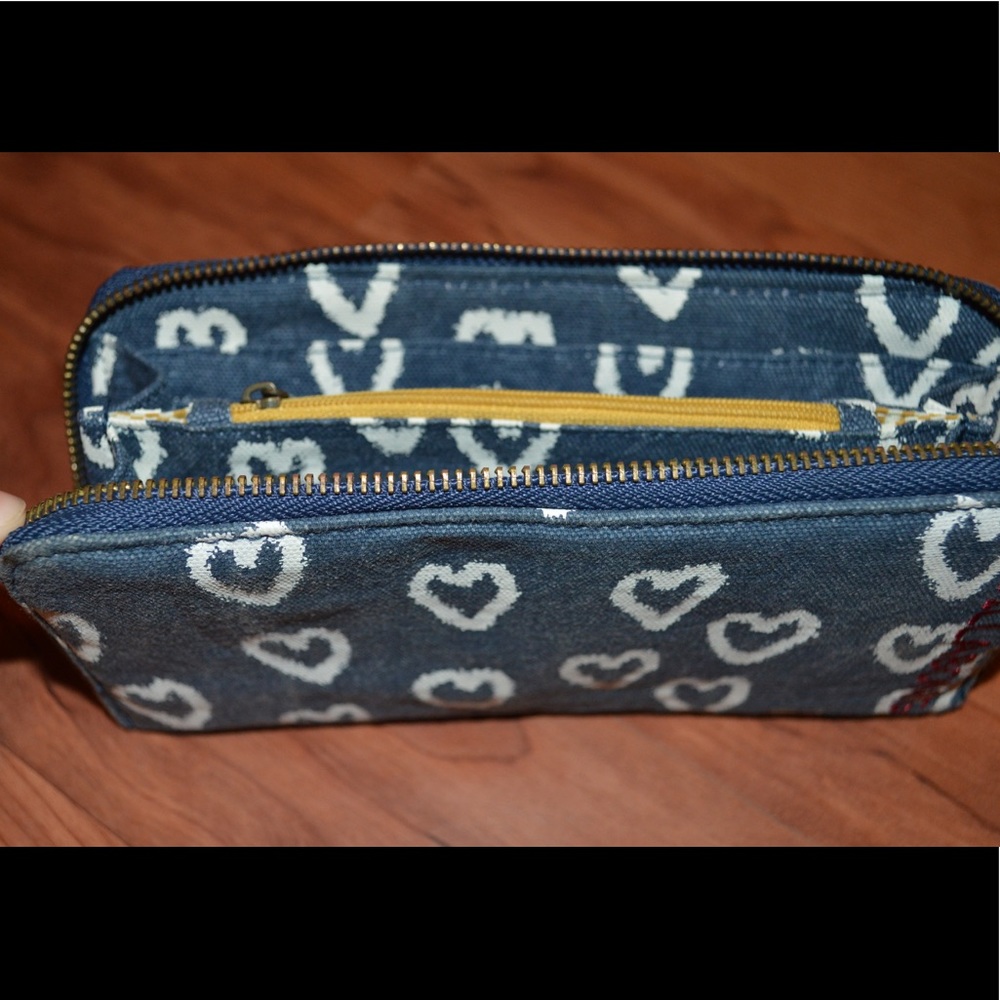 Billabong wallet