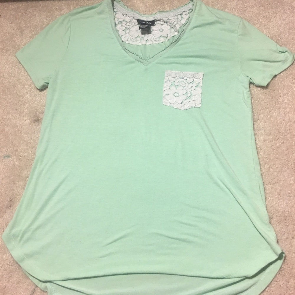 Pocket t-shirt