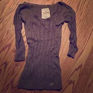 Hollister sweater