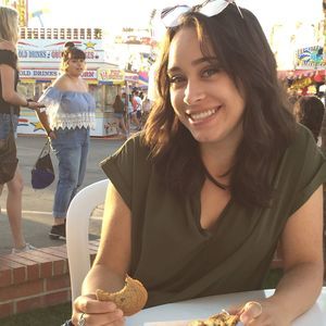 Meet your Posher, Claudia