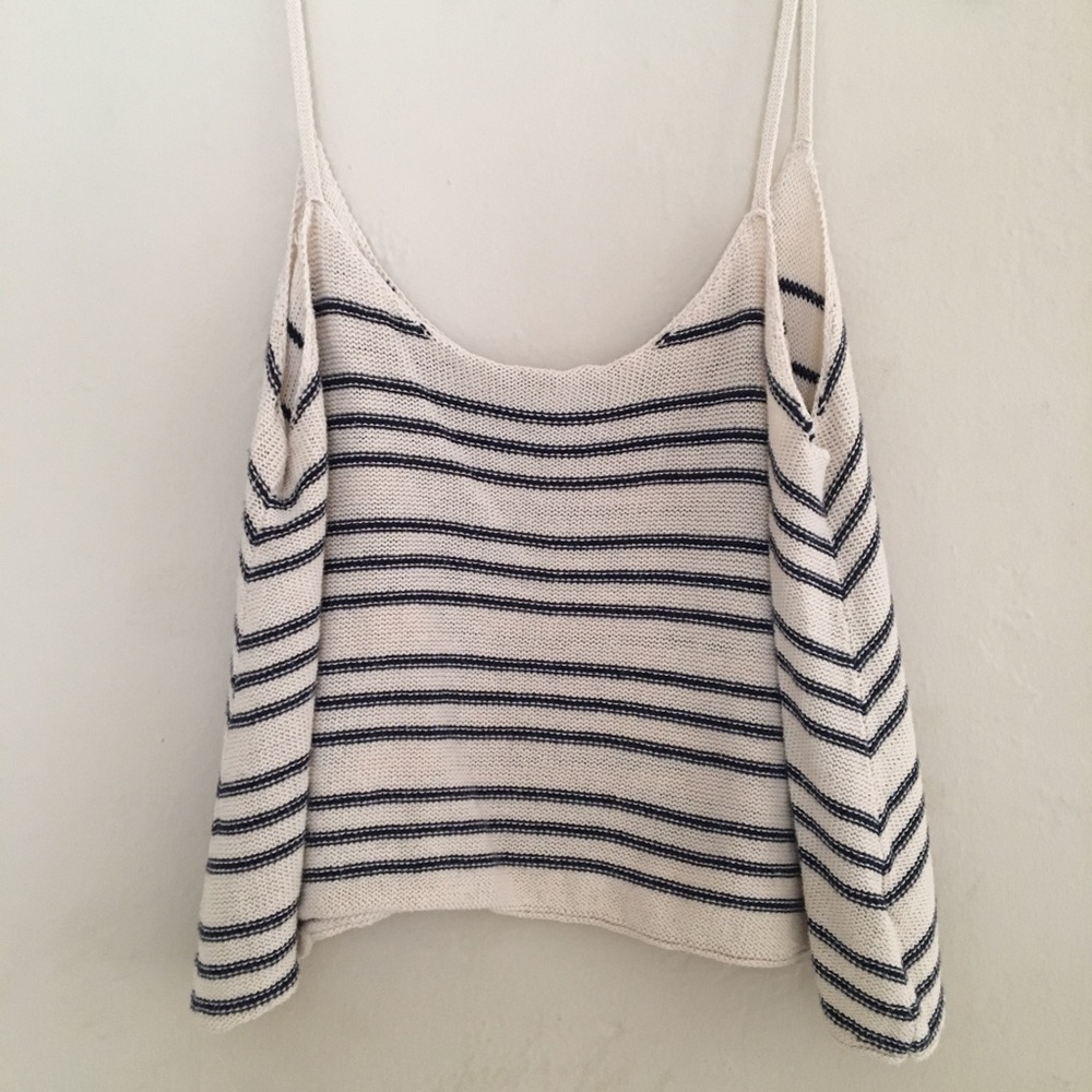 American Eagle 🦅 Knit Crop Top