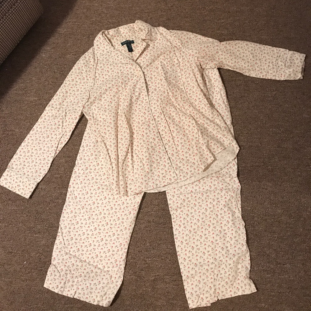 Ralph Lauren - NWOT- pajama set, never worn