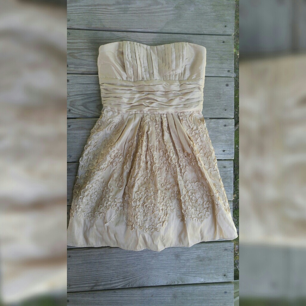 Beautiful so classy strapless dress sz 5/6