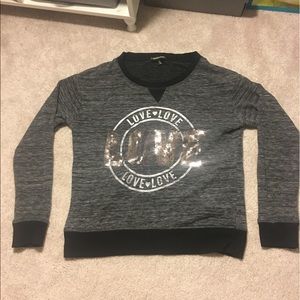 Graphic sweatshirt