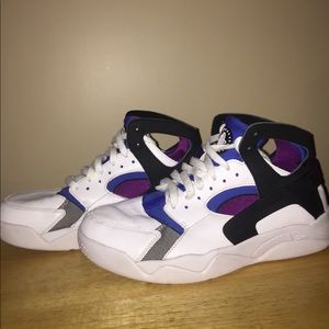 Nike Air-Flight Huarache Retro